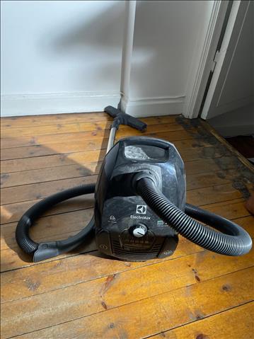 Dammsugare - Electrolux LUC1 Obs! Ej funktionstestad
