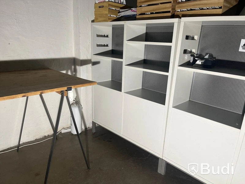 Hylla - Ca mått: 115x35x150 cm
