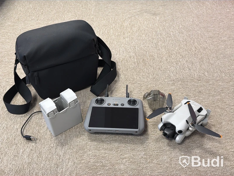 Drönare DJI Mini 4 Pro, Ultra Light 249 g, inkl. fjärrkontroll, batterier och väska