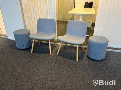 2 st loungestol Martela samt 2 st pallar Johanson Design