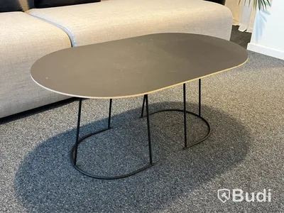 Modulsoffa HAY samt bord Muuto
