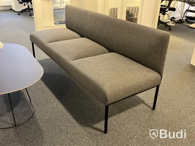 2 st soffor Martela samt bord Muuto