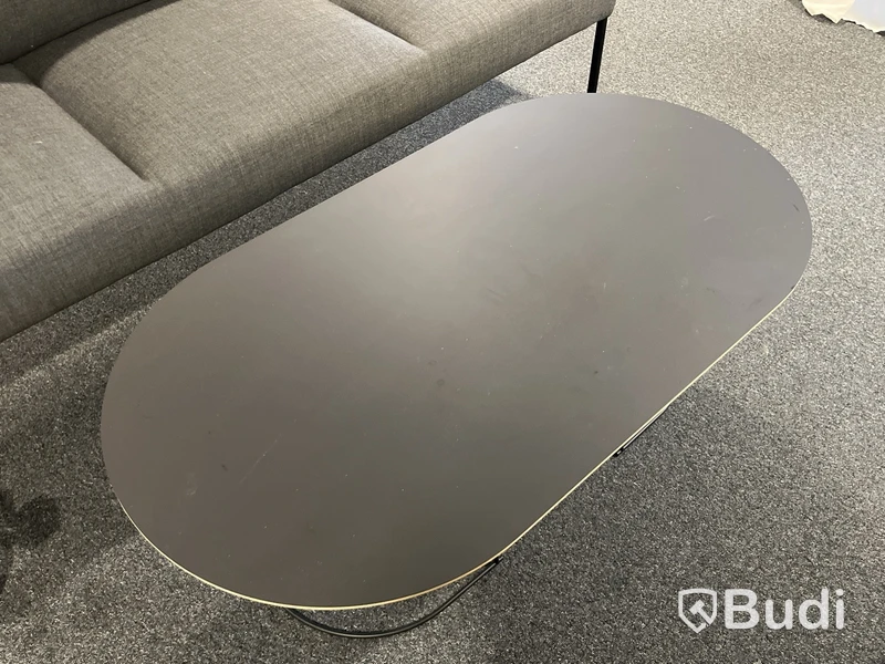 2 st soffor Martela samt bord Muuto