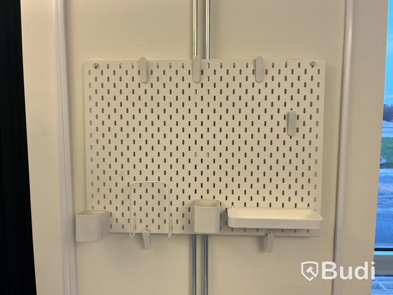 Höj- och sänkbart skrivbord