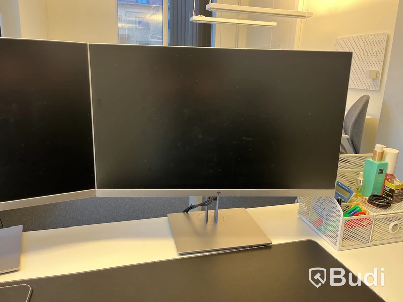 2 st skärmar 27" HP EliteDisplay E273q samt HP dockstation
