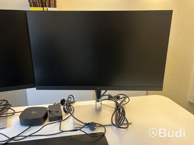 2 st skärmar 27", HP E27 G4 samt dockstation HP DisplayLink 4K-dock