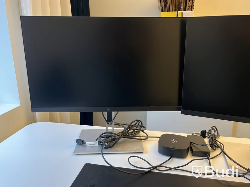 2 st skärmar 27", HP E27 G4 samt dockstation HP DisplayLink 4K-dock
