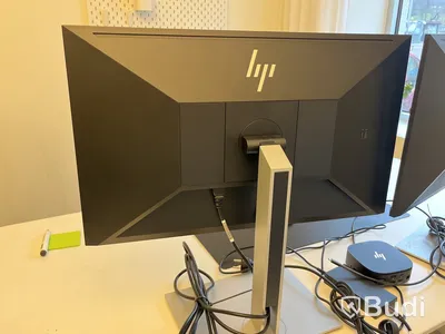 2 st skärmar 27", HP E27 G4 samt dockstation HP DisplayLink 4K-dock