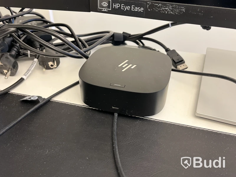 2 st skärmar 27", HP E27 G4 Eye Ease samt dockningsstation HP