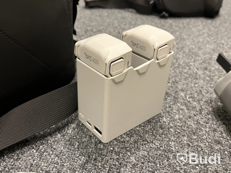 Drönare DJI Mini 4 Pro, Ultra Light 249 g, inkl. fjärrkontroll, batterier och väska