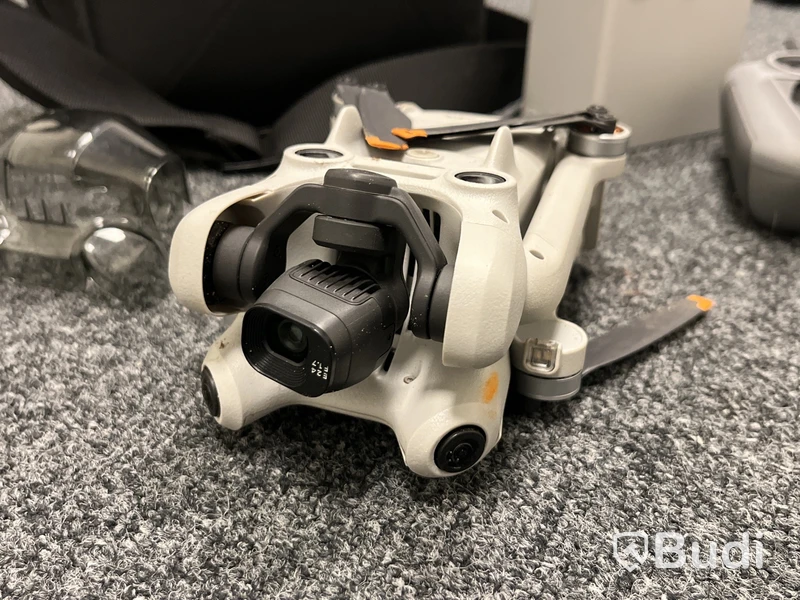 Drönare DJI Mini 4 Pro, Ultra Light 249 g, inkl. fjärrkontroll, batterier och väska