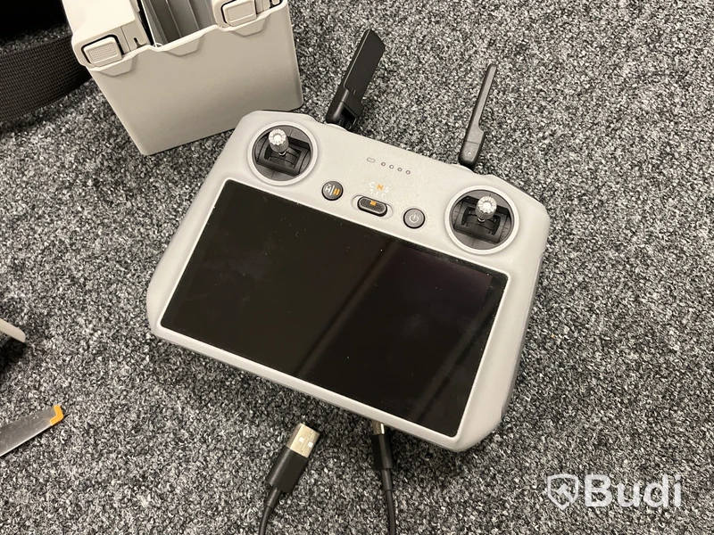 Drönare DJI Mini 4 Pro, Ultra Light 249 g, inkl. fjärrkontroll, batterier och väska