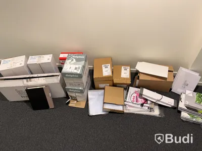 Samling kontors och förbrukningsmaterial, Leitz laminator, papper, kuvert m.m.
