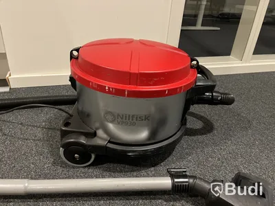 Dammsugare Nilfisk VP930