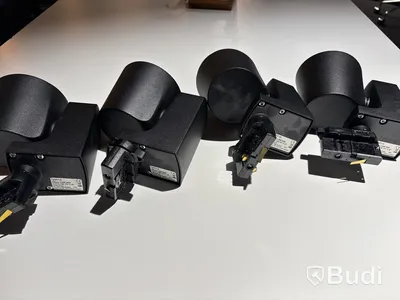 4 st. Spotlights