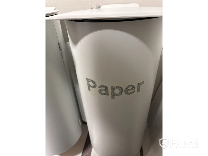 2 st. Papperskorgar