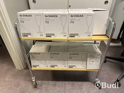 Rullvagn inkl. 14 st. paket glas Ikea, Svalka