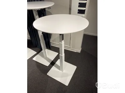 3 st. Höj- och sänkbara bord, EFG