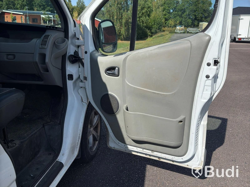 Opel Vivaro 2.0 CDTI | 16432 mil | 2012 | Verkstadsinredning