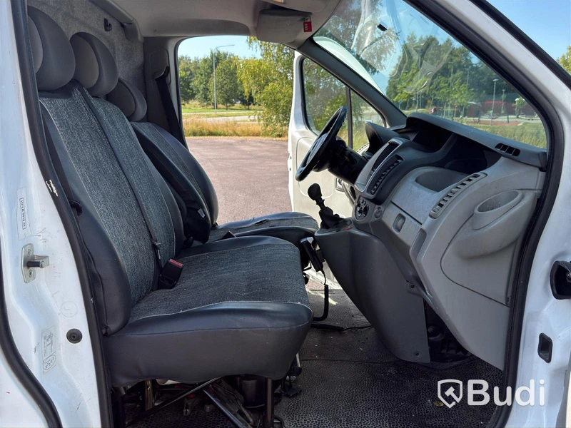 Opel Vivaro 2.0 CDTI | 16432 mil | 2012 | Verkstadsinredning