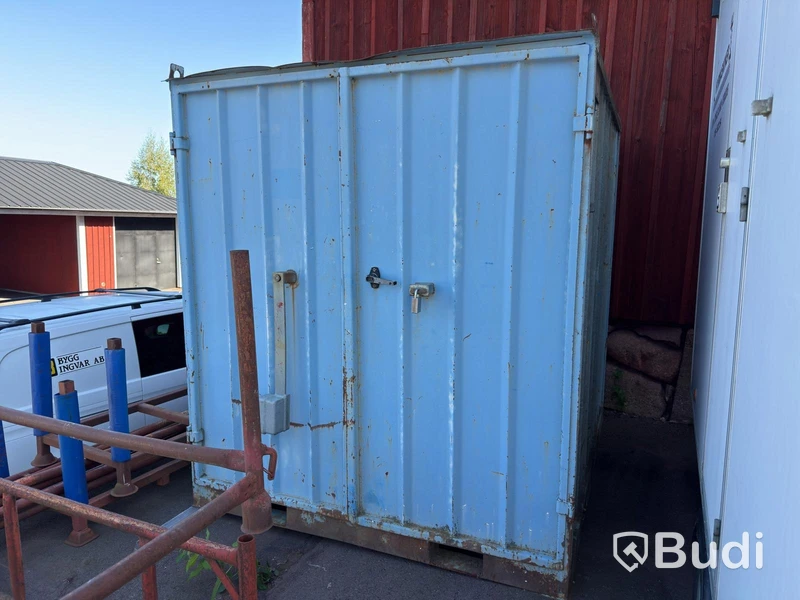 8-foot site container with contents