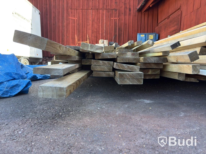 Lot of timber
