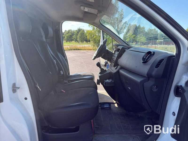 Nissan NV300 1.6 dCi | 12987 mil | 2016 | Verkstadsinredning