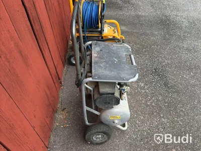 2 compressor carts