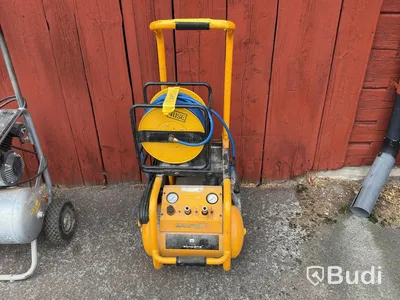 2 compressor carts
