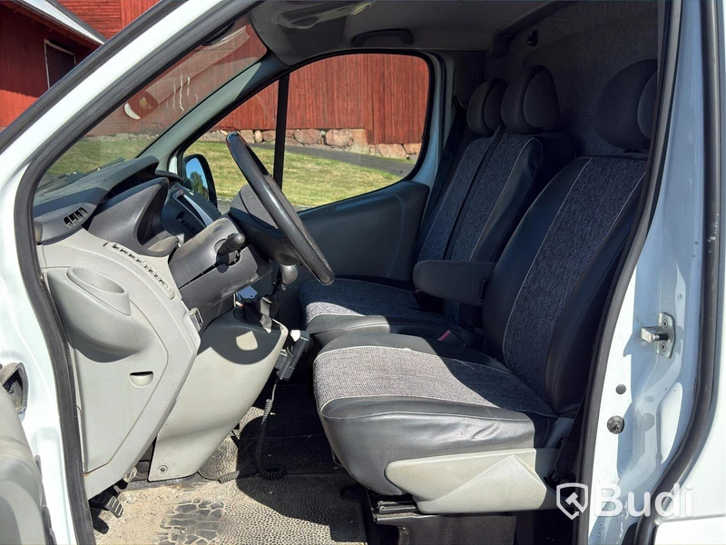 Opel Vivaro 2.0 CDTI | 18096 mil | 2014 | Verkstadsinredning