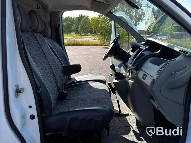 Opel Vivaro 2.0 CDTI | 18096 mil | 2014 | Verkstadsinredning
