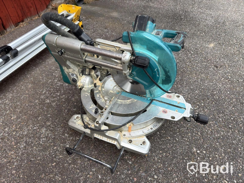 Mitre saw Makita LS1019L with saw stand DE7023