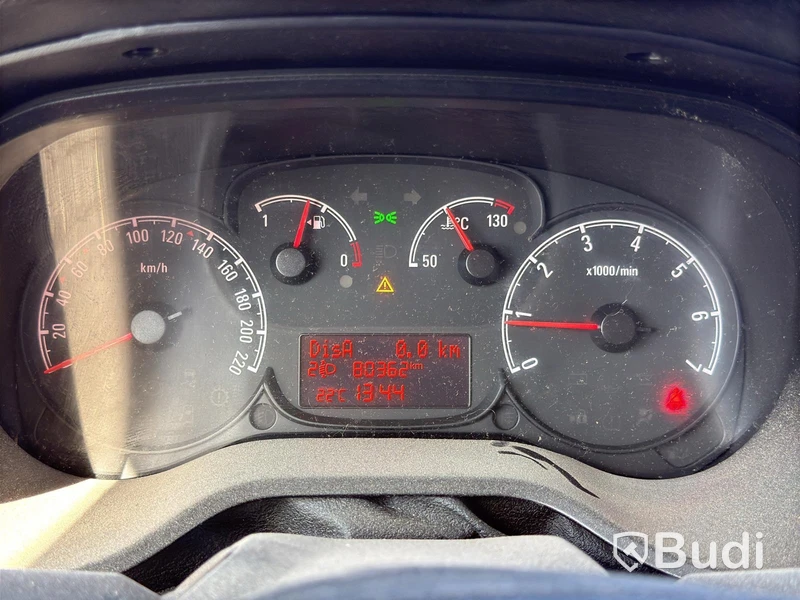 Opel Combo 1.4 | 80,360 km | 2017 | Van racking