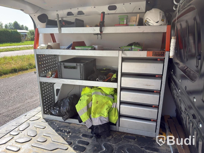 Opel Combo 1.4 | 80,360 km | 2017 | Van racking