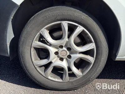 Opel Combo 1.4 | 80,360 km | 2017 | Van racking