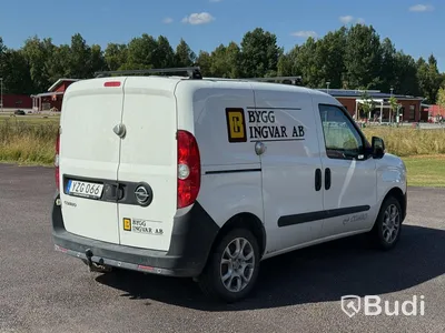 Opel Combo 1.4 | 80,360 km | 2017 | Van racking