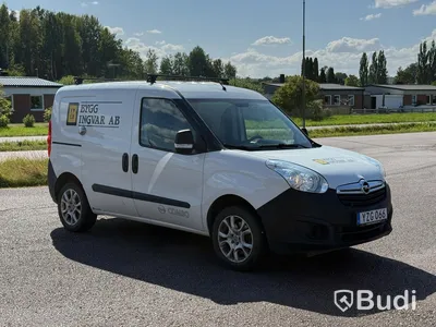 Opel Combo 1.4 | 80,360 km | 2017 | Van racking