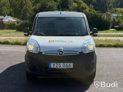 Opel Combo 1.4 | 80,360 km | 2017 | Van racking