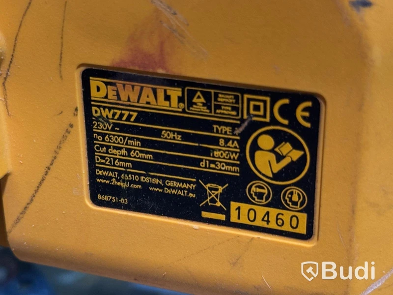 3 DeWalt chop and mitre saws