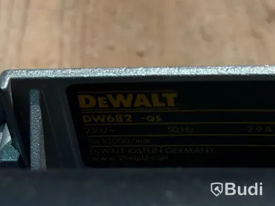 14 st elhandmaskiner Dewalt