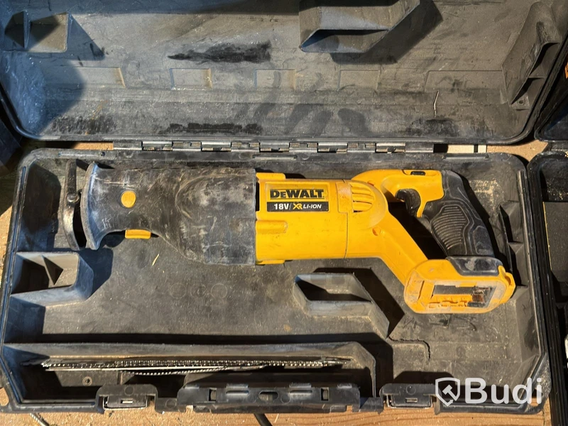 14 st elhandmaskiner Dewalt