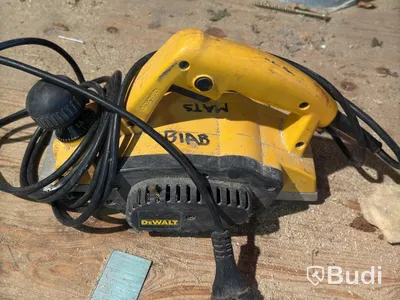 14 st elhandmaskiner Dewalt