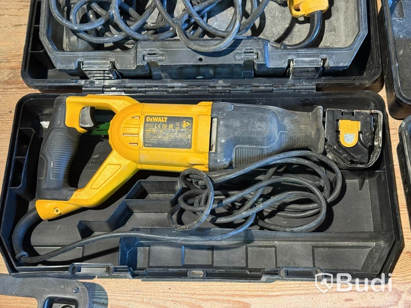 14 st elhandmaskiner Dewalt
