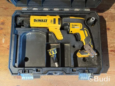 14 st elhandmaskiner Dewalt
