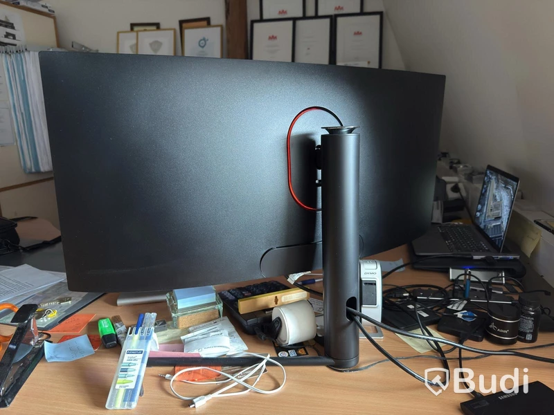 Curved monitor Cepter CE34PULSE, 34 tum