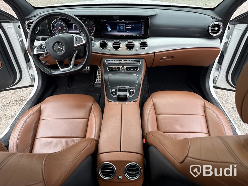 Mercedes-Benz E 220 T d 4MATIC | 26560 mil | 194 hk | 2017