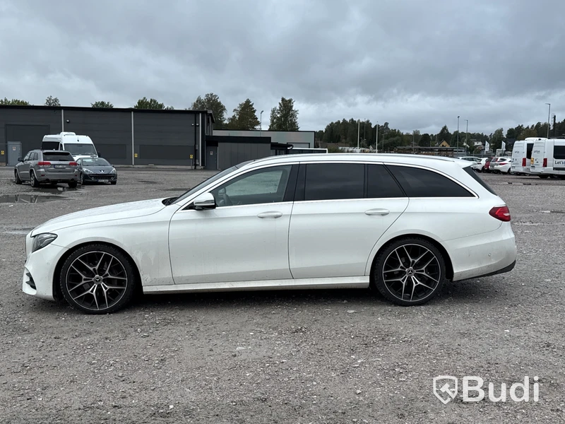 Mercedes-Benz E 220 T d 4MATIC | 26560 mil | 194 hk | 2017