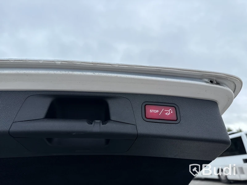 Mercedes-Benz E 220 T d 4MATIC | 26560 mil | 194 hk | 2017
