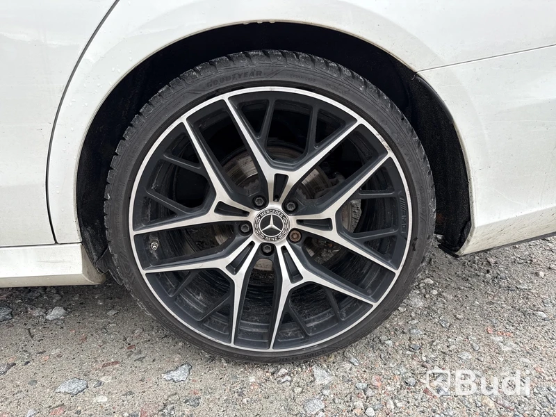 Mercedes-Benz E 220 T d 4MATIC | 26560 mil | 194 hk | 2017