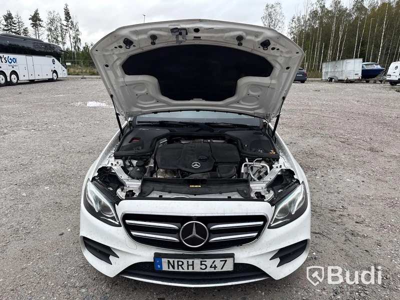 Mercedes-Benz E 220 T d 4MATIC | 26560 mil | 194 hk | 2017
